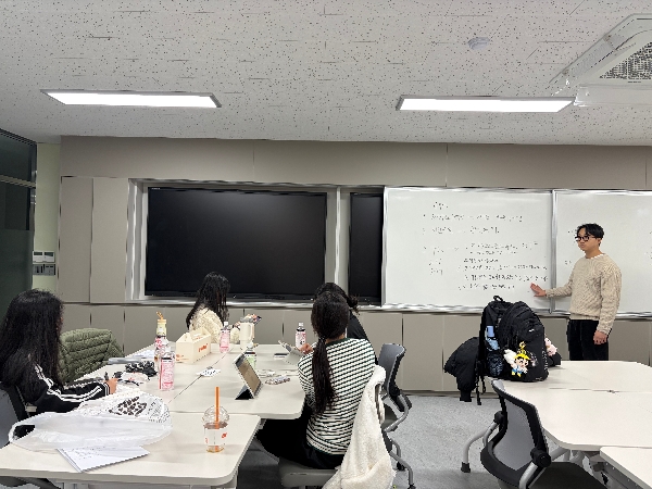 고등학생 창의 탐구활동 멘토링 지도 대표이미지